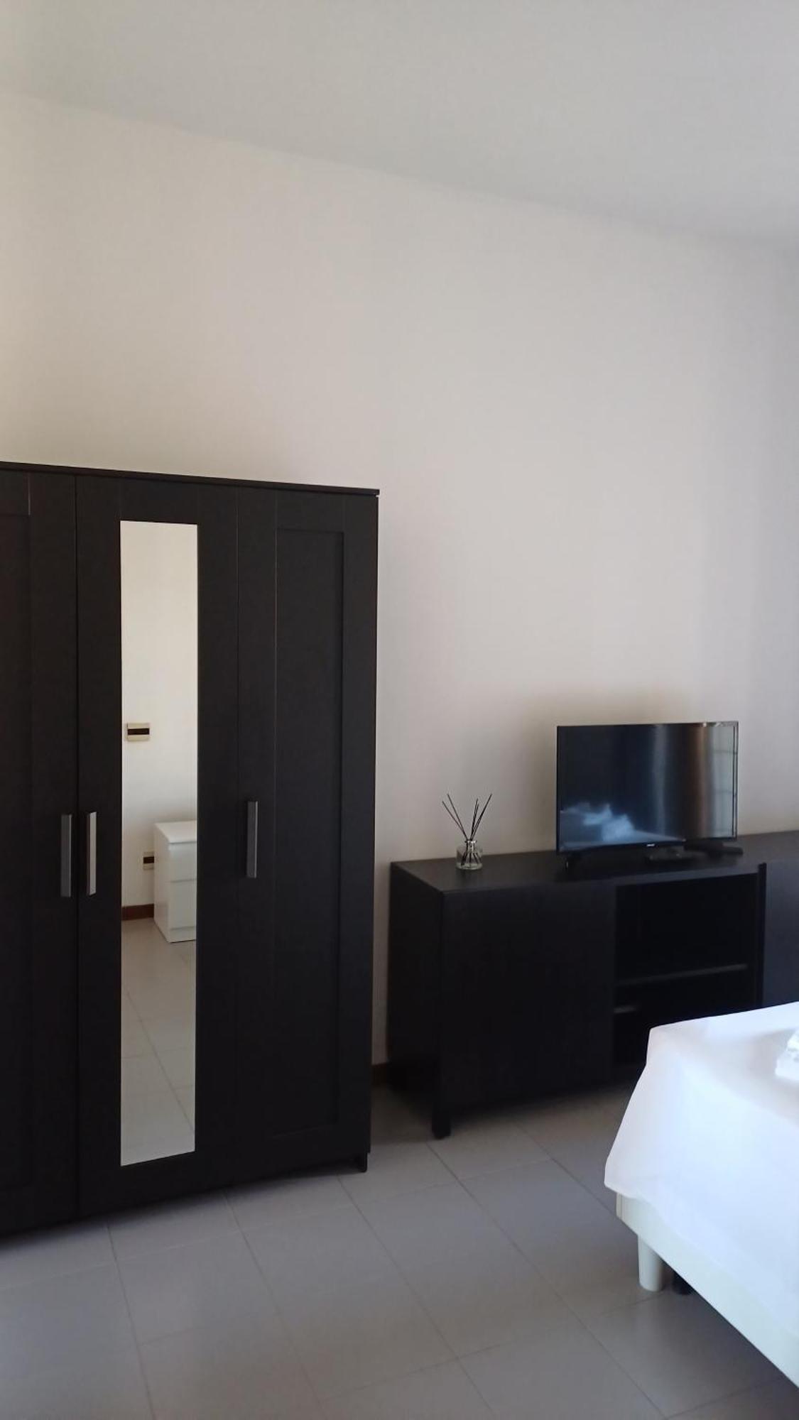 H24 Apartment ติโวลี ภายนอก รูปภาพ